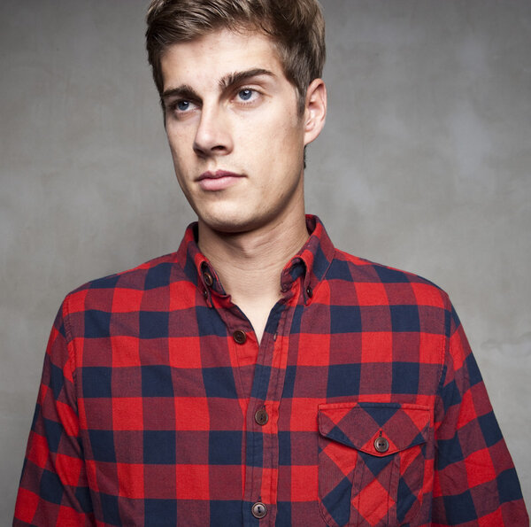 Leif red - KnowledgeCotton Apparel