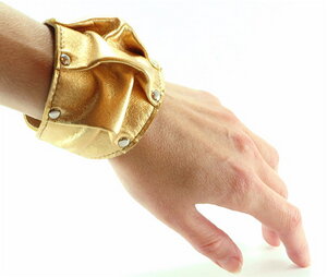 Armband-Tasche 7cm - AEHRENKRANZ