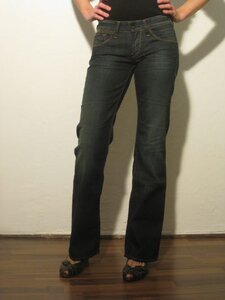 WENDY Low Lean Bootcut I Lived Indigo - Kuyichi