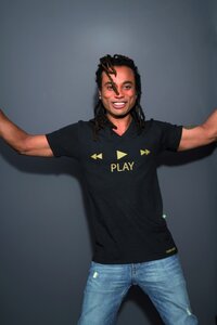 T-Shirt HUGO play - Tudo Bom ?