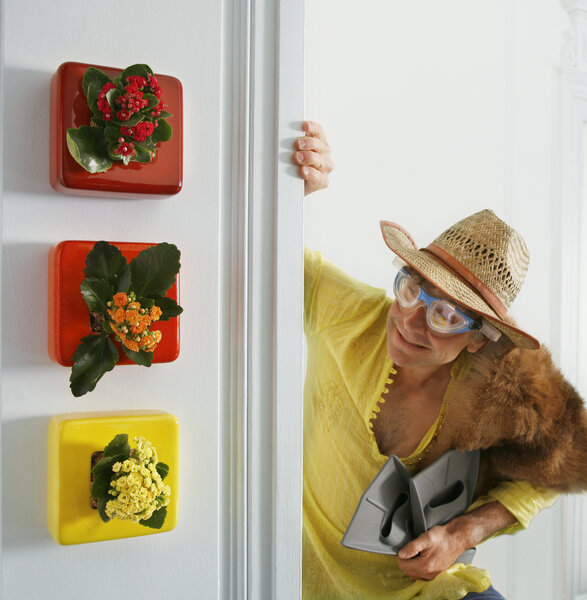 FlowerBox Ceramic 1 in Weiß mit Grünlilie - FlowerBox