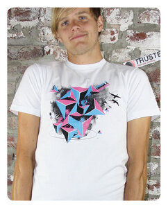 Triangle T-Shirt Männer - Trusted Fair Trade Clothing