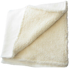 Bio-Kuscheldecke, Babydecke aus Nicki-Teddyplüsch, 100% kbA, naturbelassen 80x90cm - purnatour