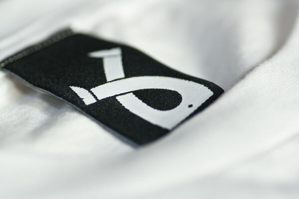 T-Shirt Fake Empire (weiß) - Plain And Black
