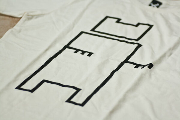 T-Shirt Bär  - Plain And Black