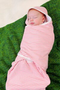 Womby Bag mit Kapuze, Flauschfutter - Casafeli