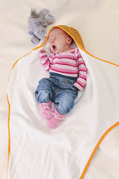 Womby Wrap mit Kapuze, Standardfutter - Casafeli