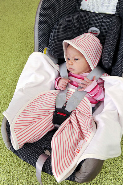 Womby Wrap mit Kapuze, Standardfutter - Casafeli