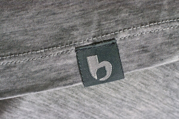 basic tencel longsleeve - bleed