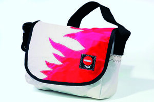 Paula Tasche Flamme - 360°
