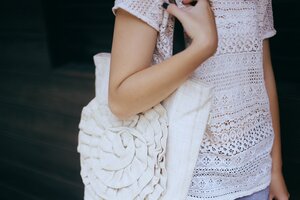 Design Tasche 'Sunshine Flower' aus Hanf, Leder und Baumwolle - Eccolifestyle