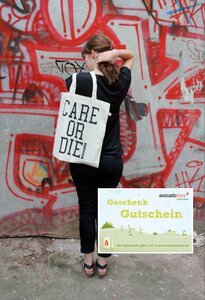 CARE OR DIE Tasche + 25 EUR Gutschein - Avocado Store