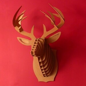 Bucky - deer trophy - Cardboard Safari