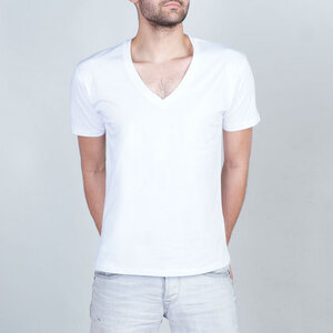 Deep V-Neck - Neverhill