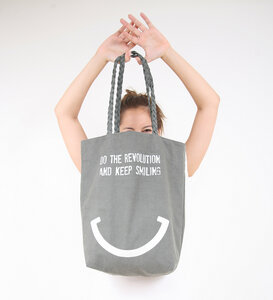 DO THE REVOLUTION AND KEEP SMILING - Tasche - Lena Schokolade