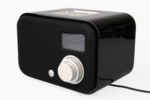  1.5R Piano Black - iPod/iPhone Dockingstation und Radiowecker - Vers