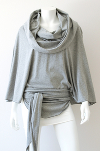 1 Play Cape 25 Looks - WearPositive